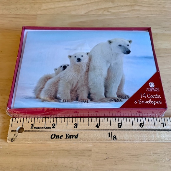 ⭐️BOGO//14-pack Polar Bear Christmas Cards - Picture 4 of 9